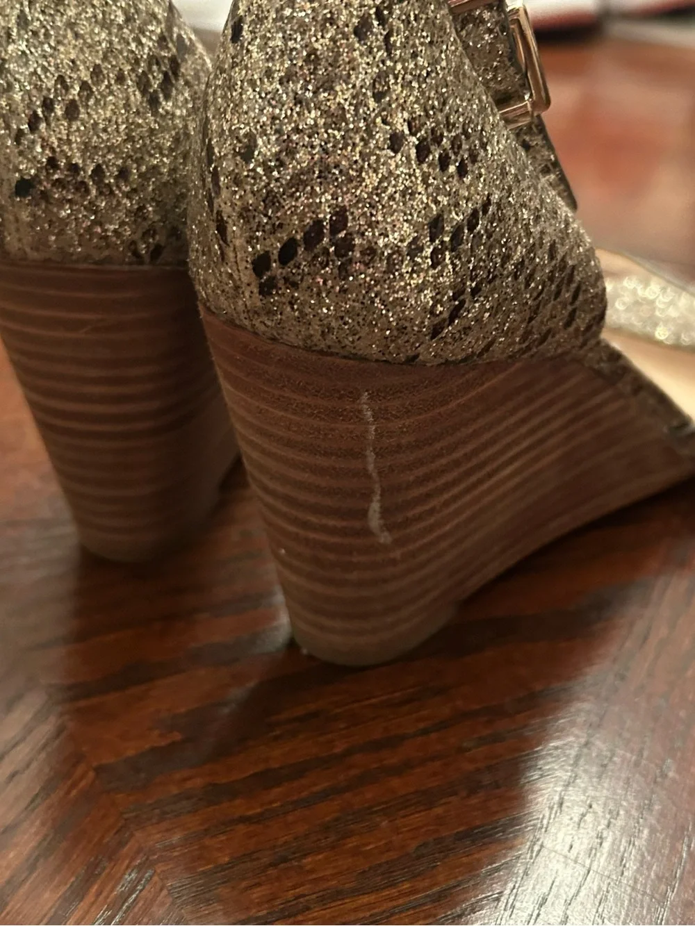 Jessica Simpson Metallic Gold Snake-Print Wedge Sandals Size 8.5